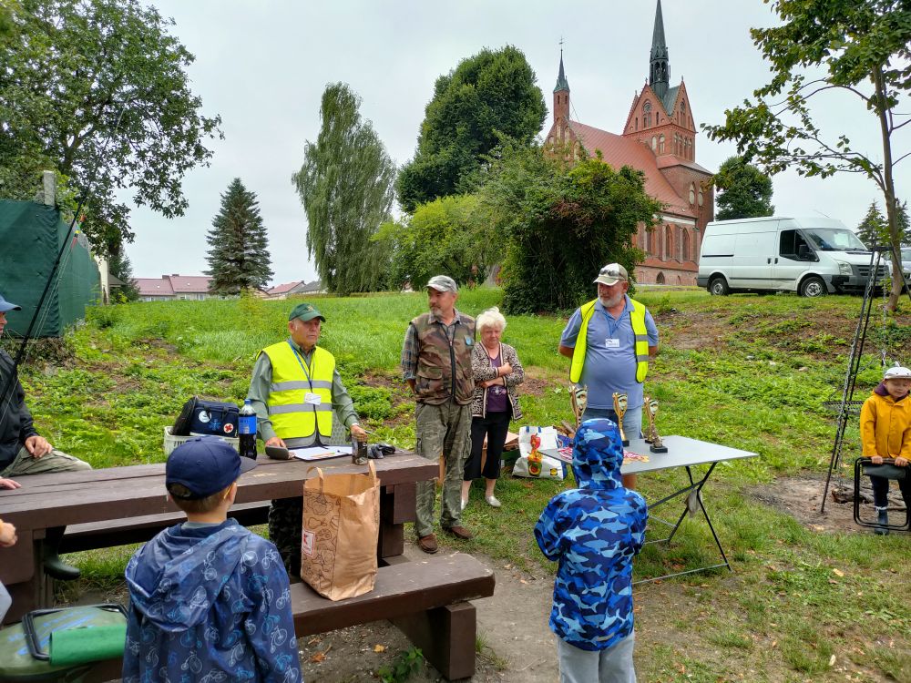 Relacja z zawodów wędkarskich dla dzieci - "Wesoła Rybka"
